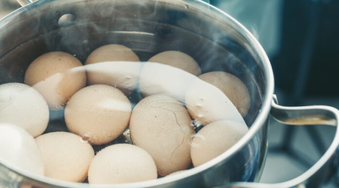 Yumurtayı uzun süre haşlamak besin değerini düşürüyor
